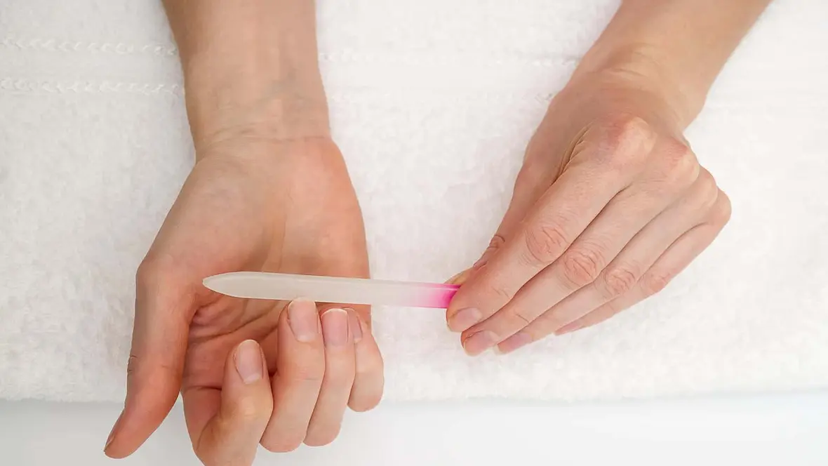 Pourquoi mes ongles se dédoublent ?