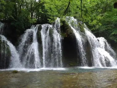 Cirque du Fer à Cheval depuis Les Planches-près-Arbois